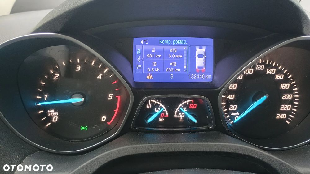 Ford Kuga 2.0 TDCi Titanium - 6