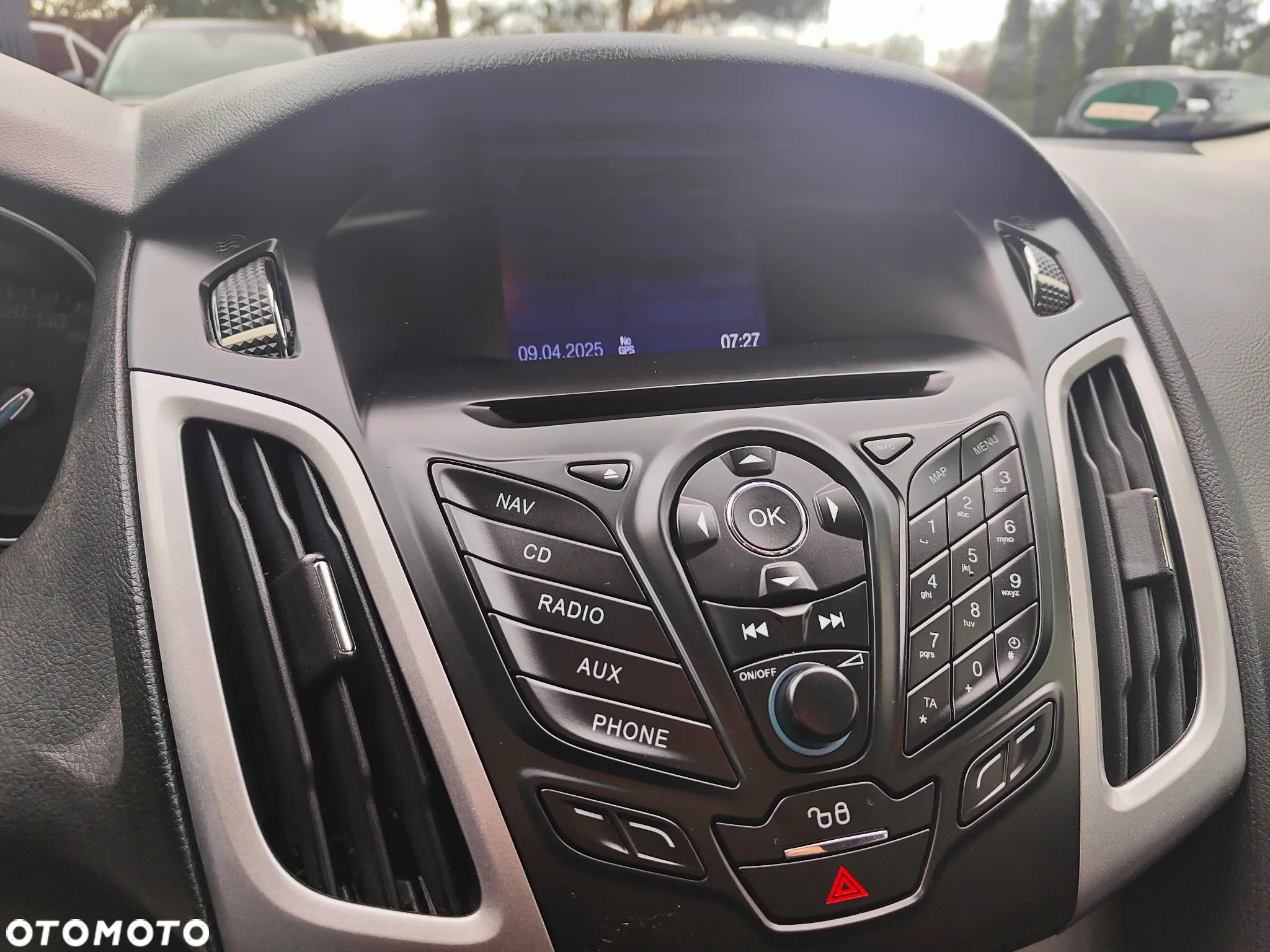 Ford Focus - 23
