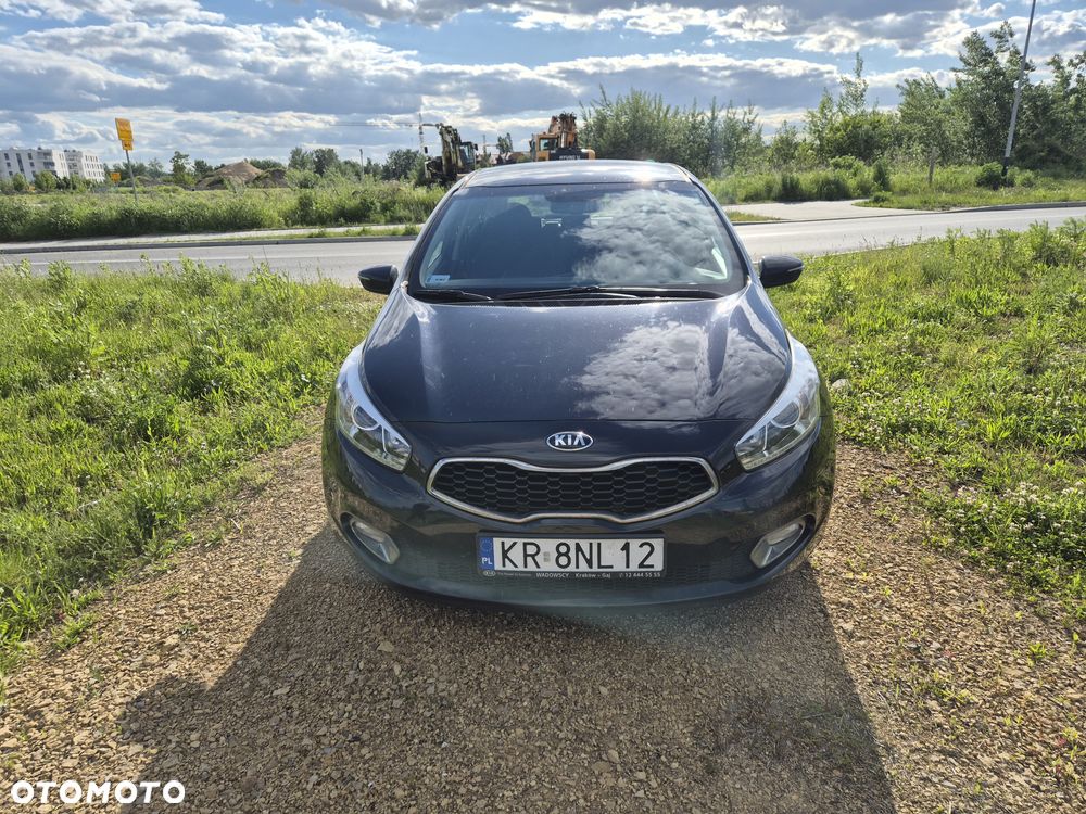 Kia Ceed 1.6 GDI L - 7