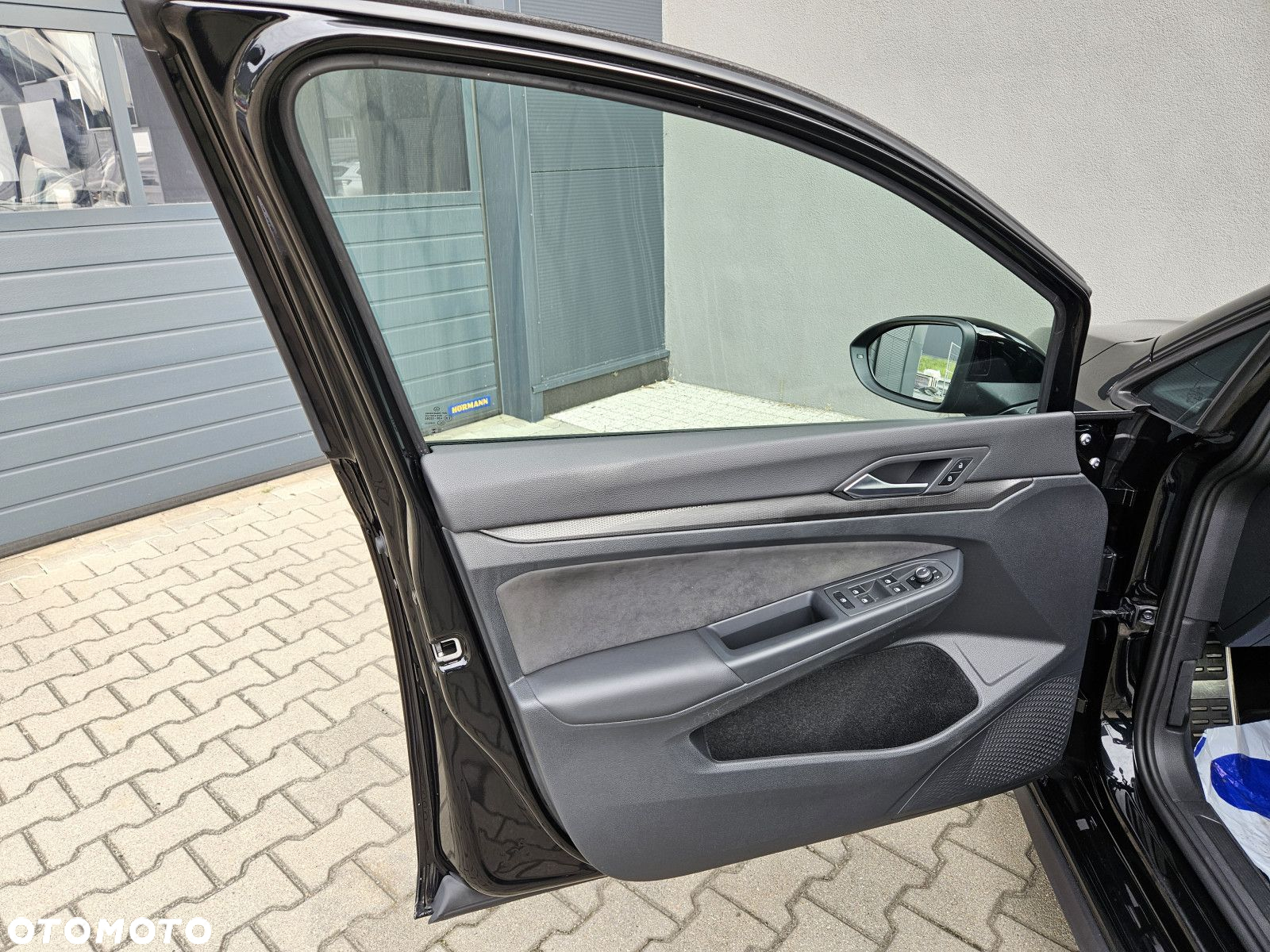 Volkswagen Golf - 9