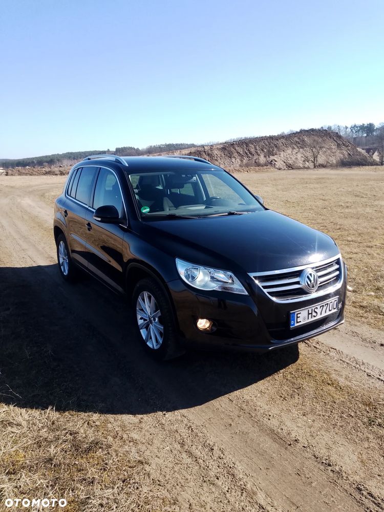 Volkswagen Tiguan - 2