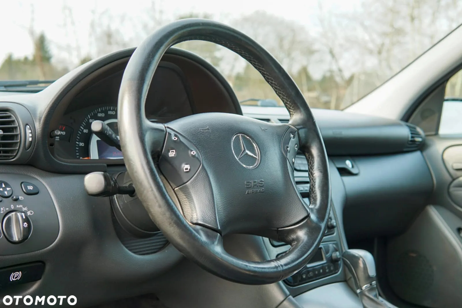 Mercedes-Benz Klasa C 32 T AMG - 16