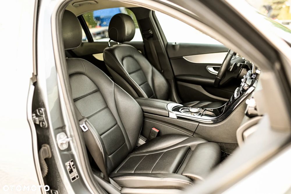 Mercedes-Benz Klasa C 180 (BlueTEC) d 7G-TRONIC - 34