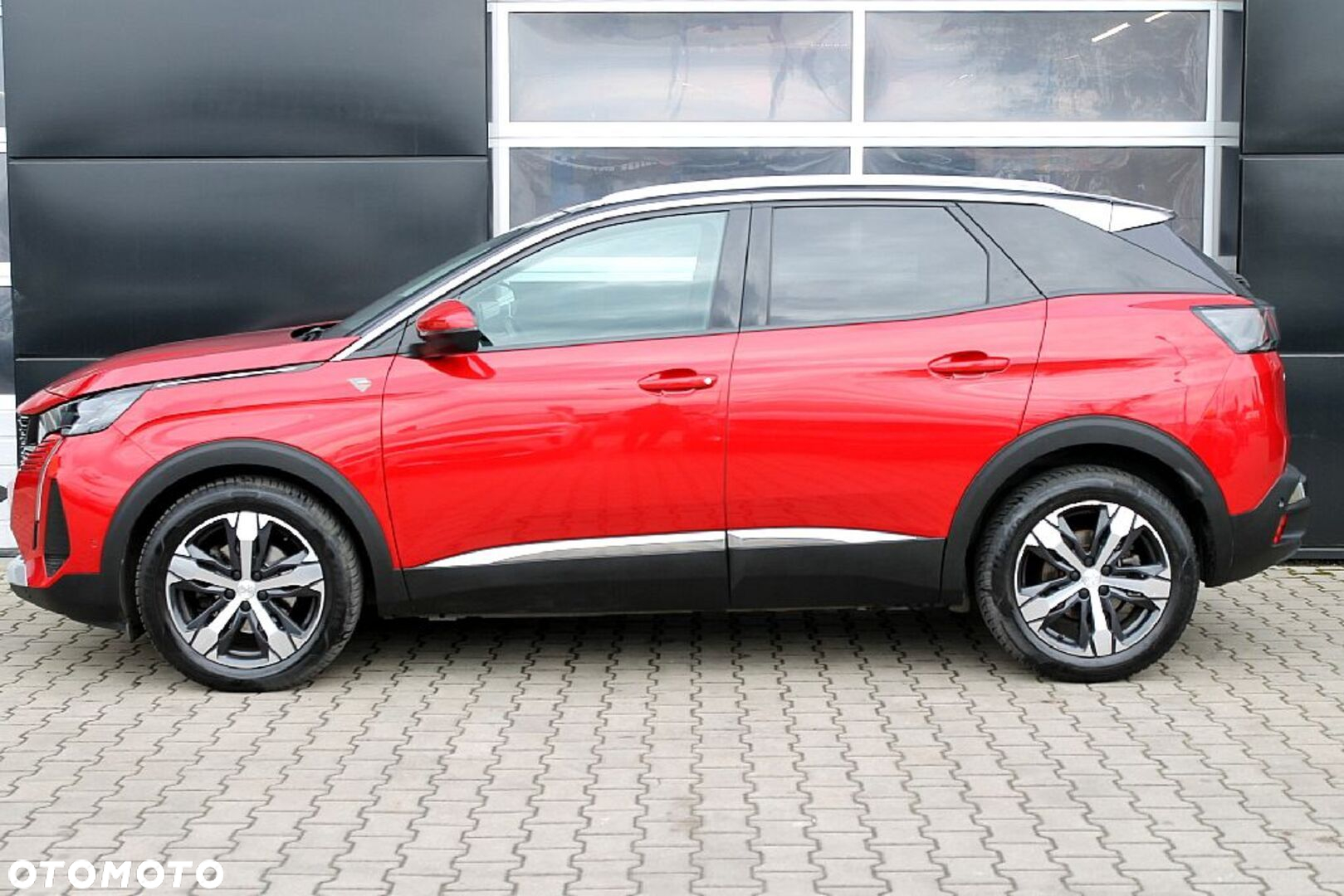 Peugeot 3008 1.2 PureTech Road Trip S&S - 11