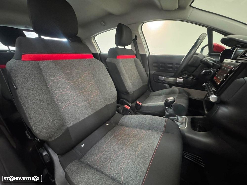 Citroën C3 1.2 PureTech Shine - 33