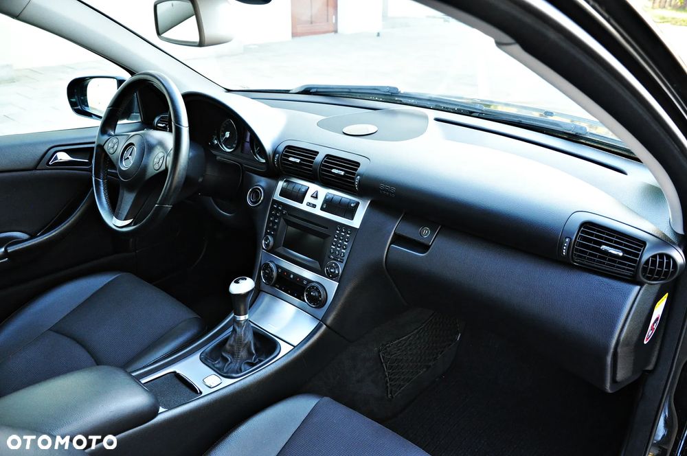 Mercedes-Benz CLC 200 Kompressor - 17