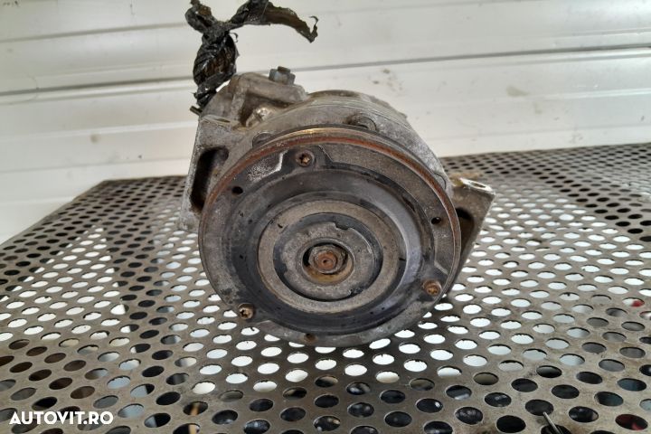 Compresor AC 1K0820803Q Volkswagen VW Passat B6 [2005 - 2010] wagon 5 - 3
