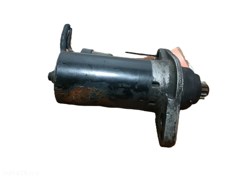 VOLKSWAGEN GOLF V 5 03-09 r. 1,9 TDI rozrusznik BOSCH 1005831311 + - 3