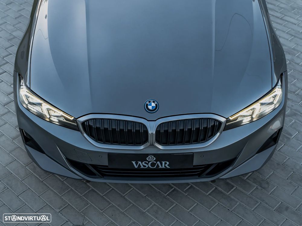 BMW 320 e Aut. Luxury Line - 36