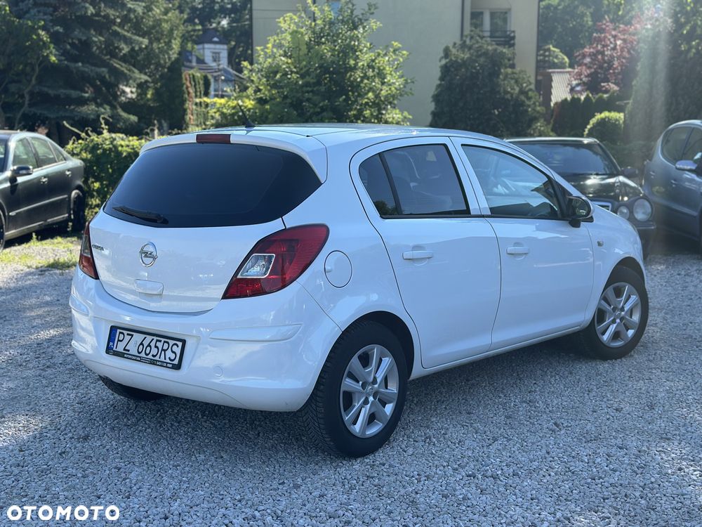 Opel Corsa - 4