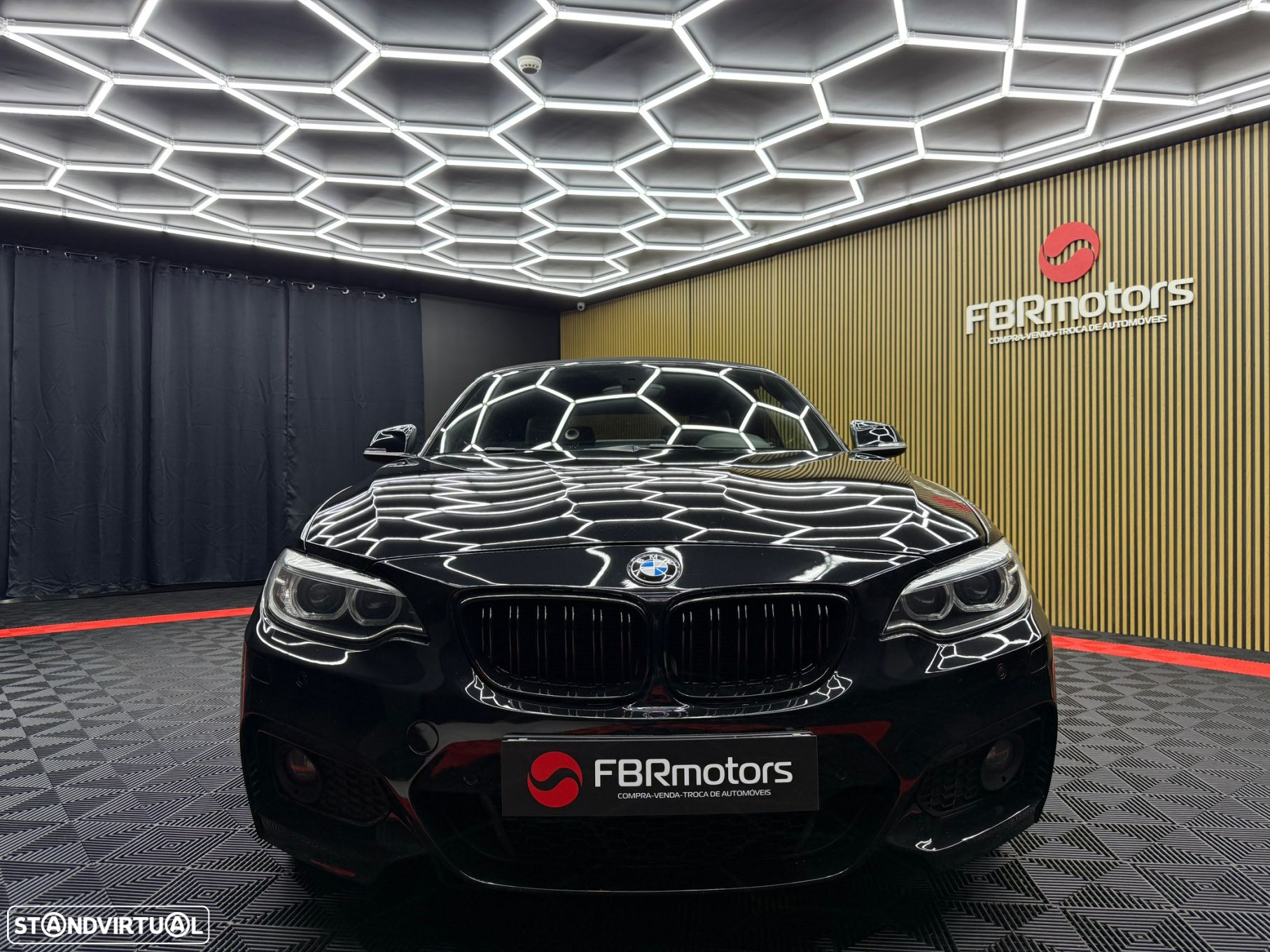 BMW 220 d Cabrio Pack M Auto - 2