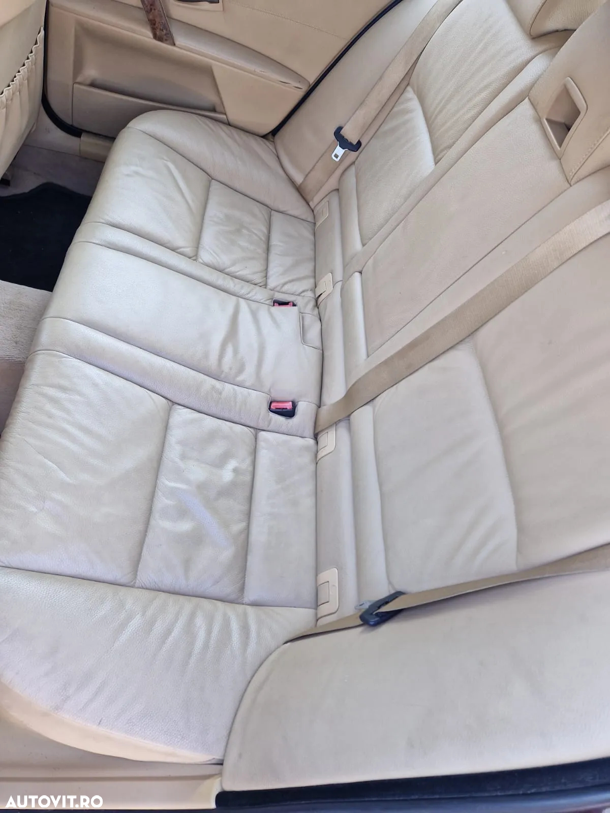 BMW Seria 5 520d Touring Aut. Edition Fleet - 11