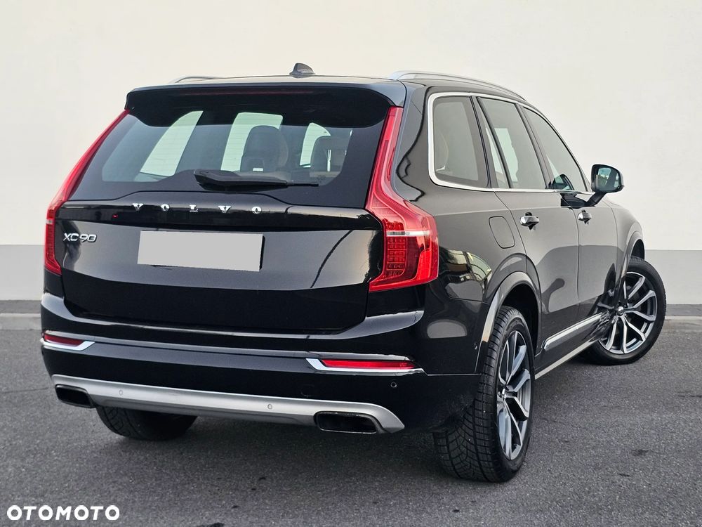 Volvo XC 90 D5 AWD Geartronic Inscription - 5