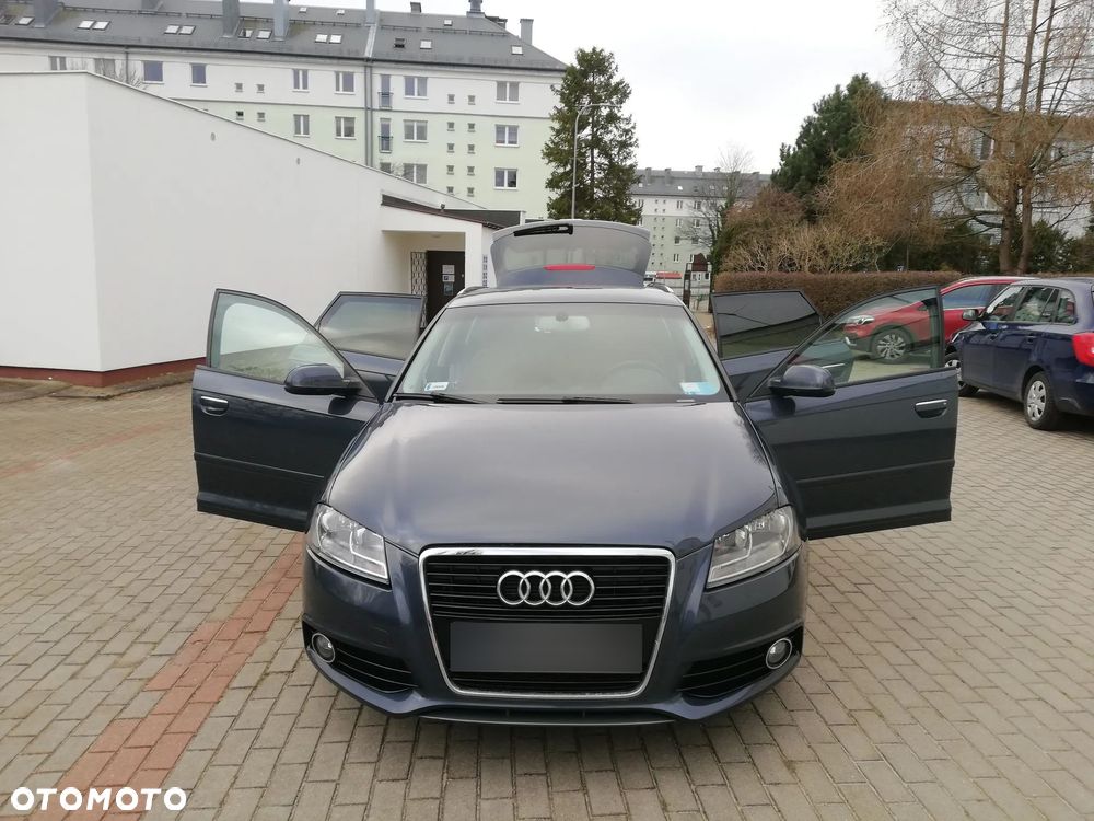 Audi A3 Sportback 1.8 TFSI Ambiente - 3