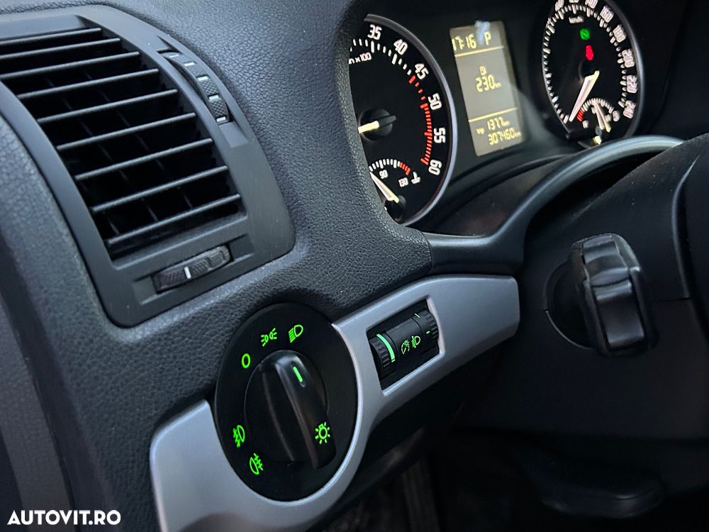 Skoda Octavia 1.9TDI Ambiente DSG - 5