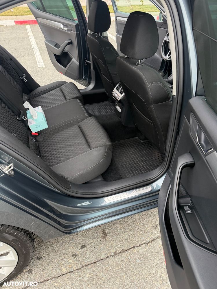 Skoda Superb 2.0 TDI DSG Style - 16