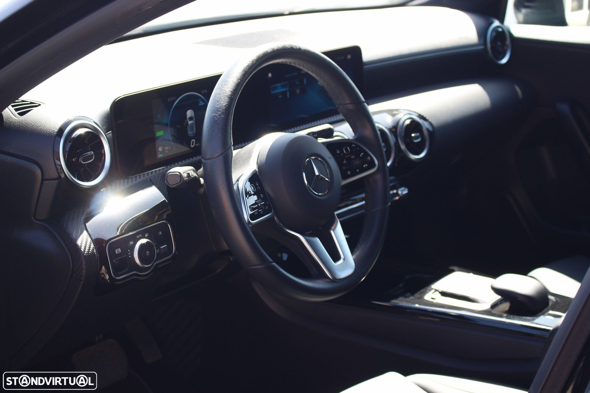 Mercedes-Benz A 250 e Style Plus - 22