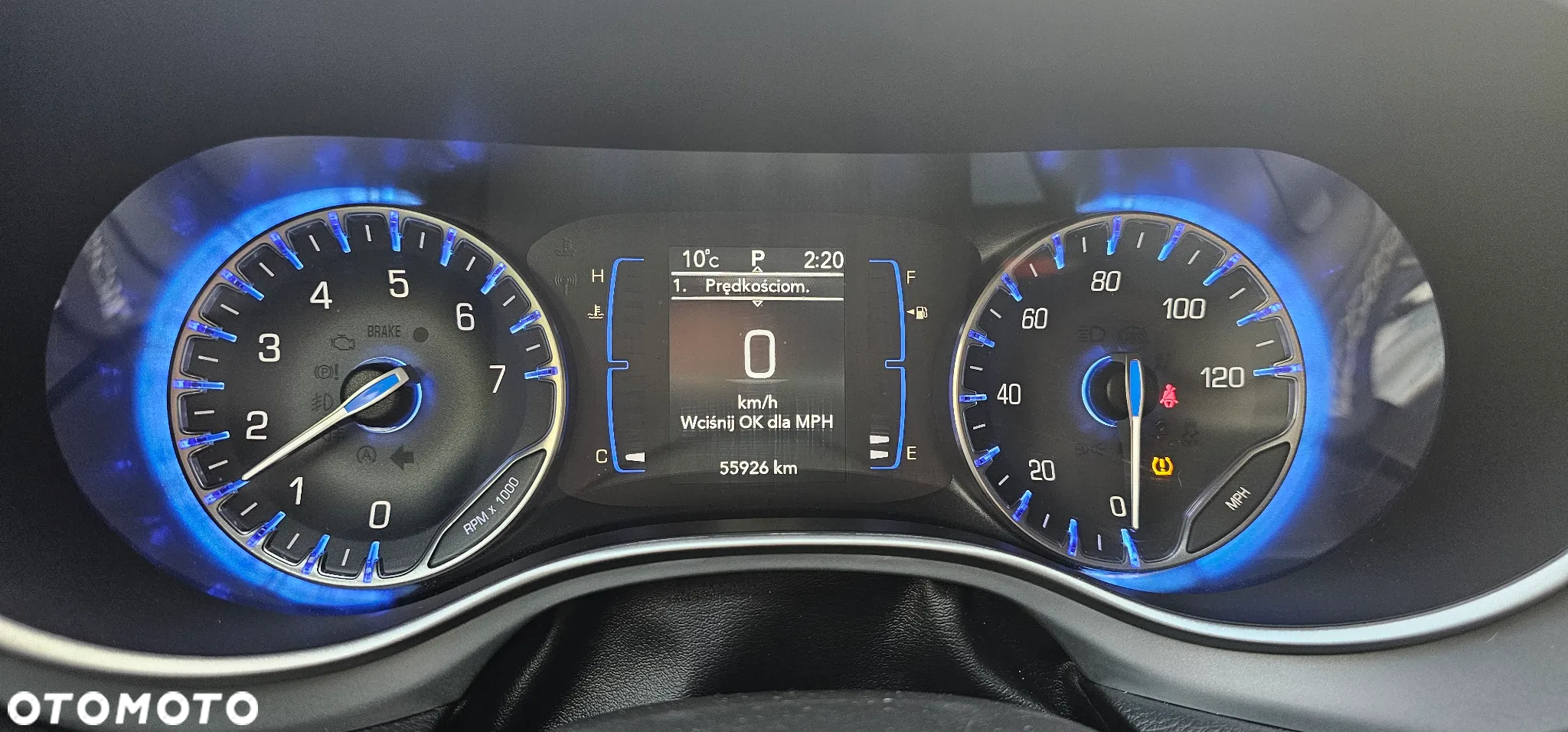 Chrysler Pacifica - 19