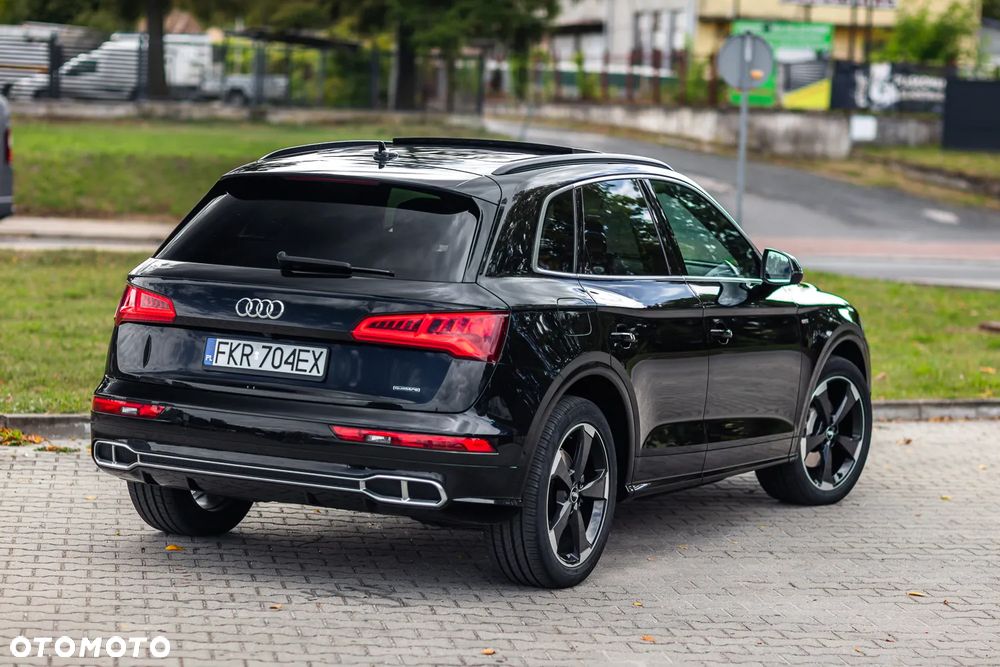 Audi Q5 55 TFSIe quattro S tronic S line business - 14
