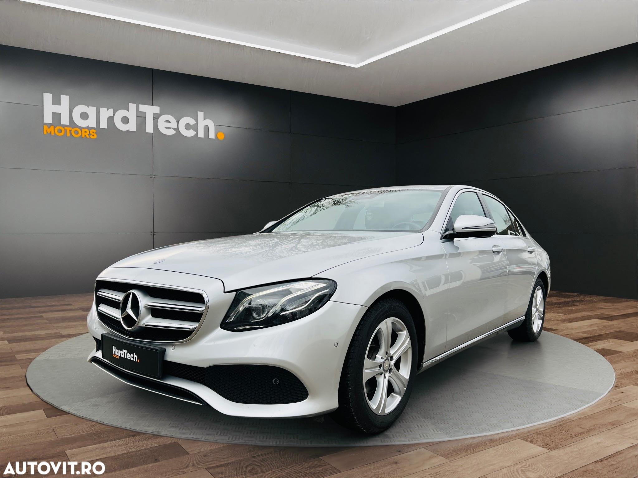 Mercedes-Benz E - 3