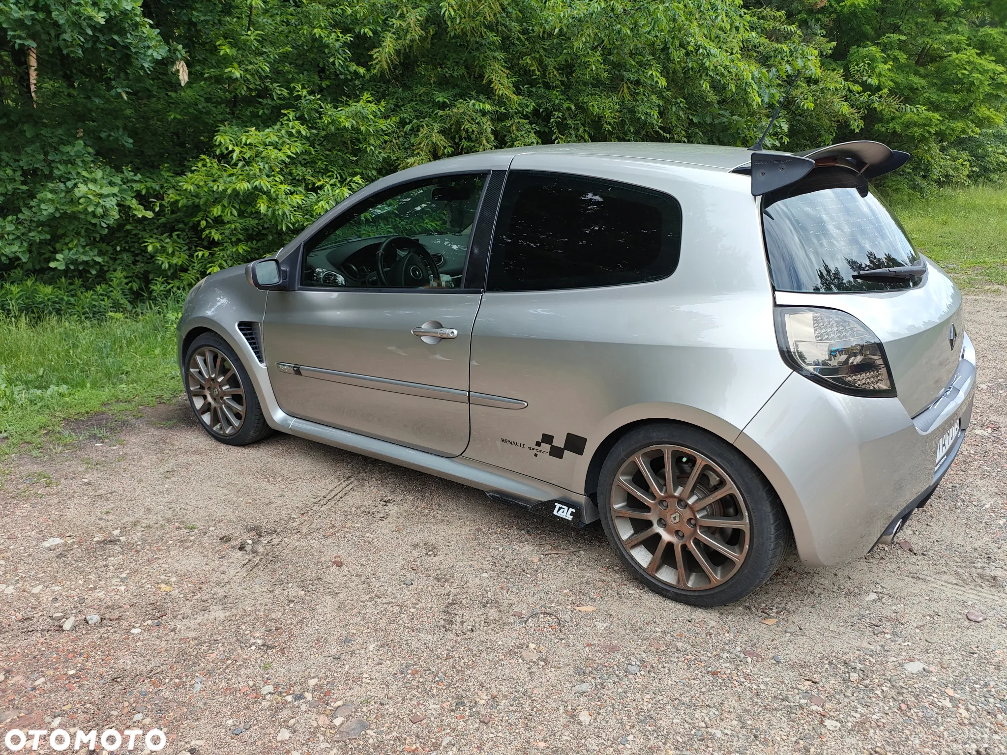 Renault Clio 2.0 16V Sport - 3