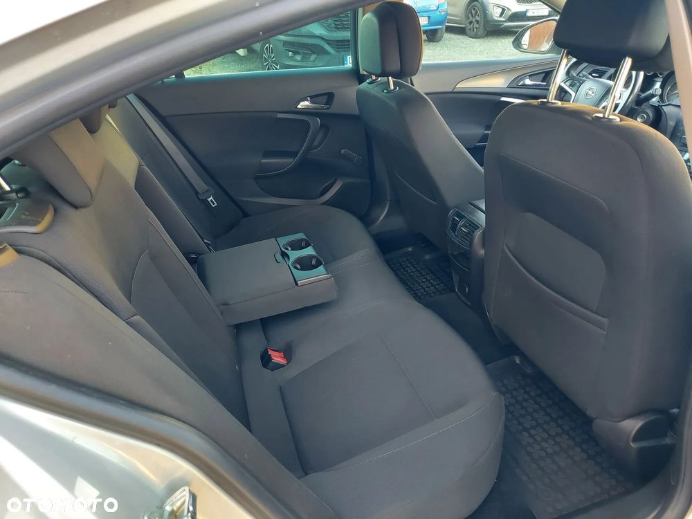 Opel Insignia 2.0 CDTI Cosmo - 11