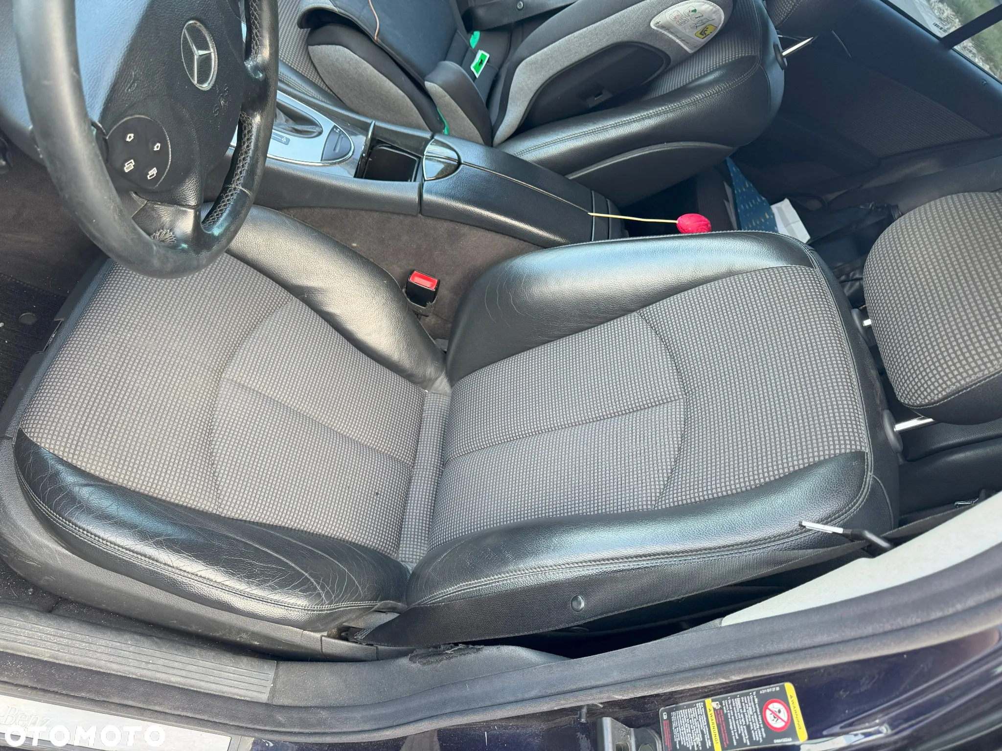 Mercedes-Benz Klasa E 320 CDI T Avantgarde - 8