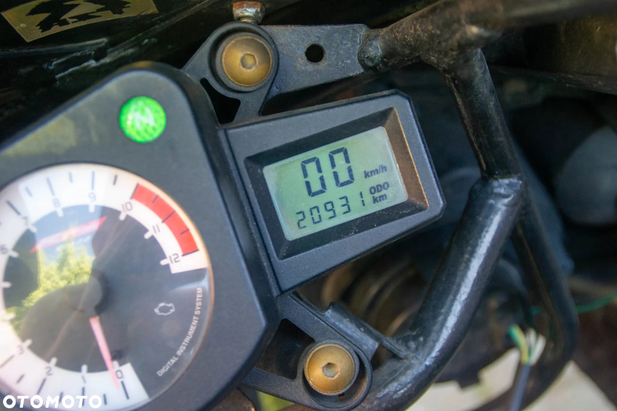Yamaha TZR - 2
