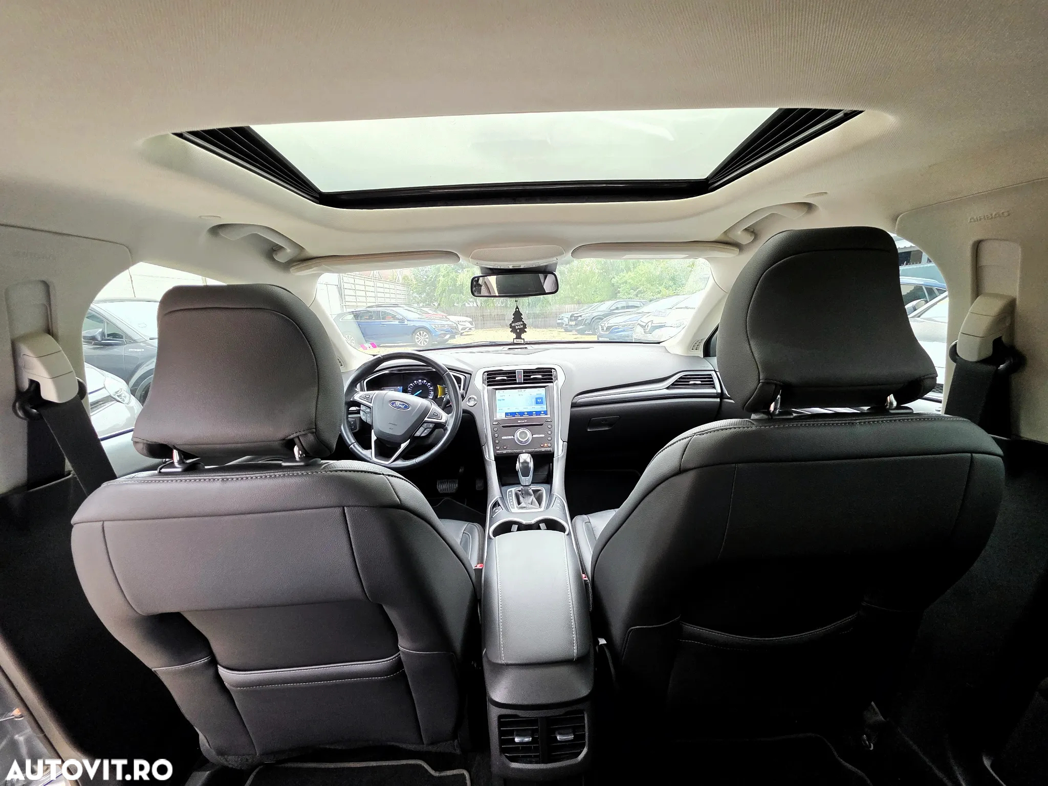 Ford Mondeo 2.0 HEV Titanium - 20