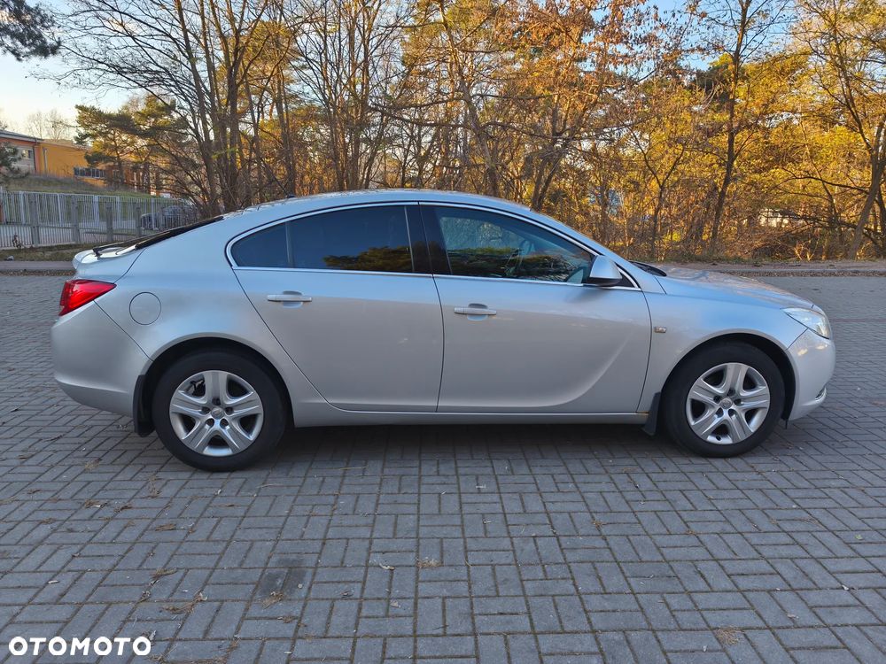 Opel Insignia 2.0 CDTI - 7