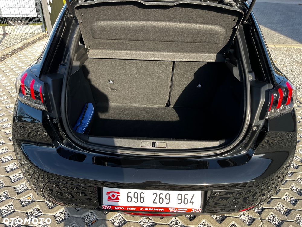 Peugeot 208 PureTech 100 EAT8 Active - 16