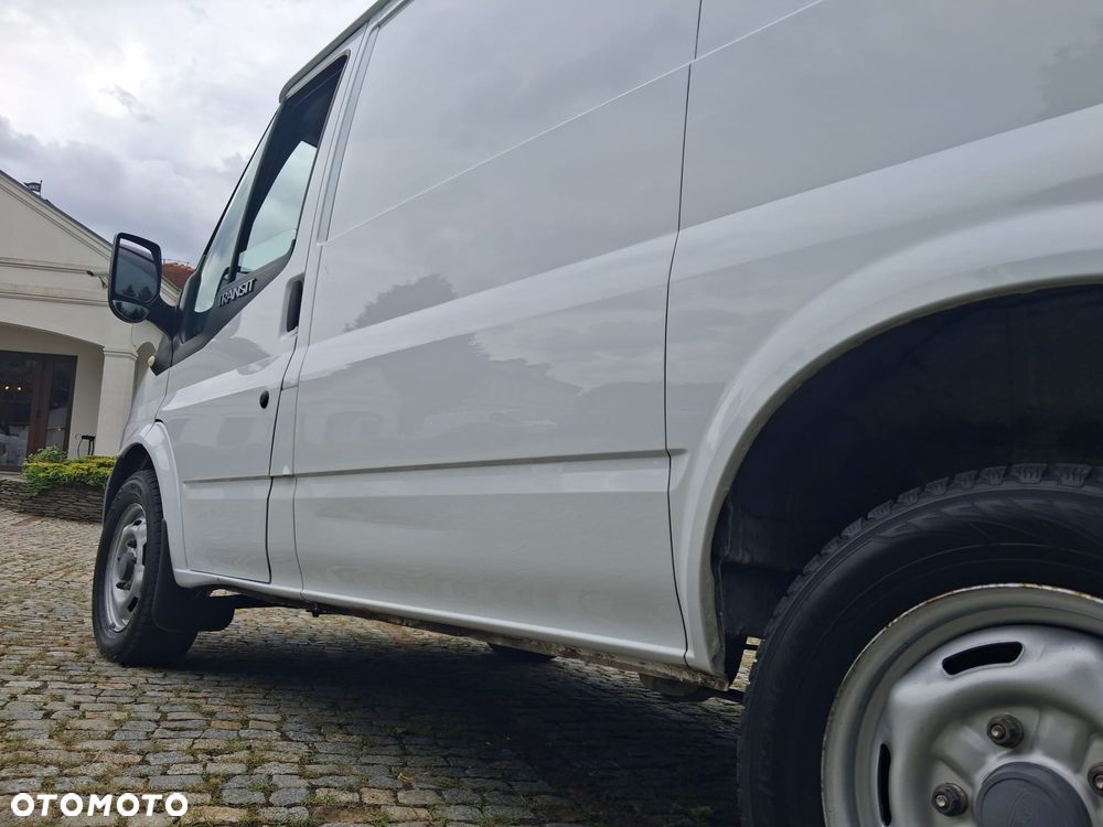 Ford TRANSIT - 13