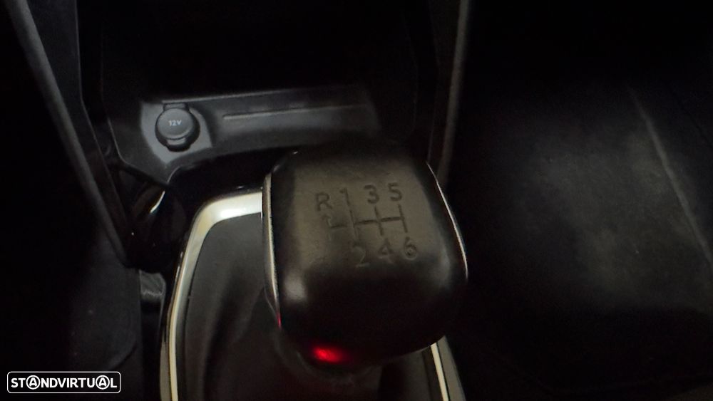 Peugeot 208 1.2 PureTech Allure Pack - 14