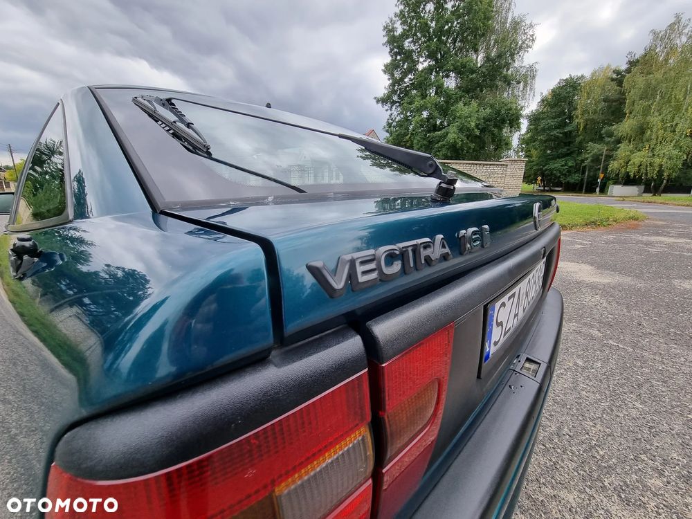 Opel Vectra - 18