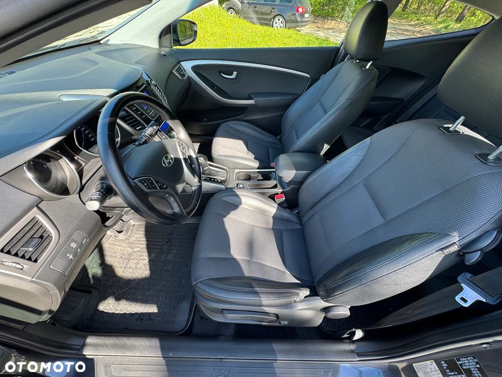 Hyundai i30 1.6 CRDI DCT Premium - 31