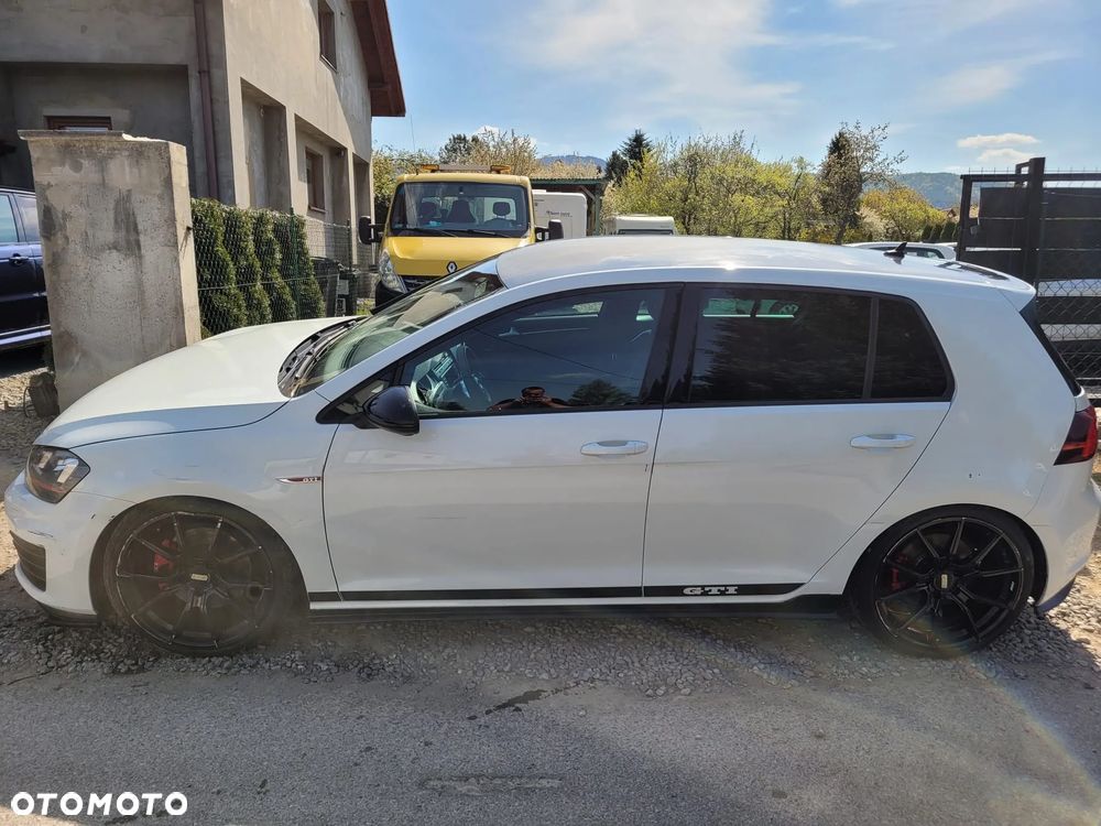 Volkswagen Golf 2.0 TSI BMT GTI - 11