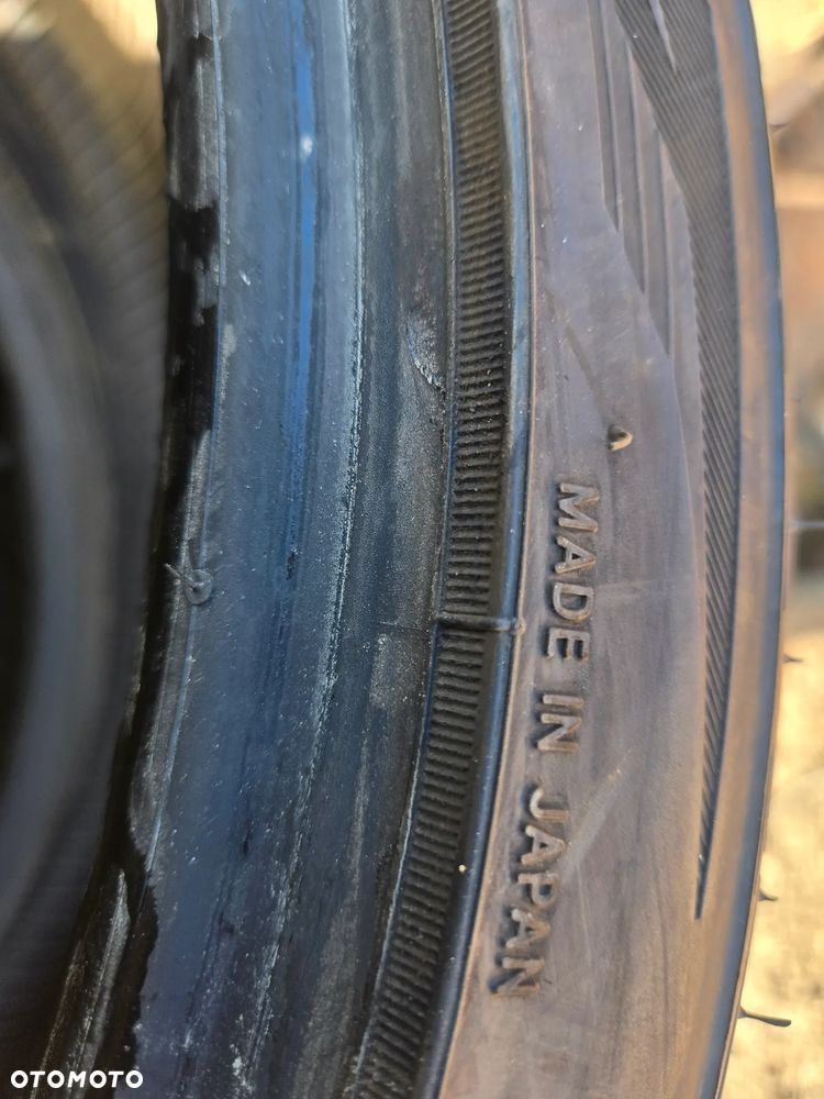 OPONY TOYO EXTENSA HP II 235 35 R19 - 5