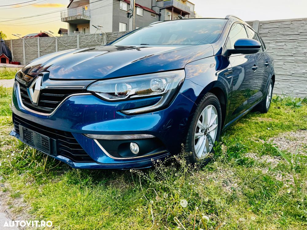 Renault Megane - 8