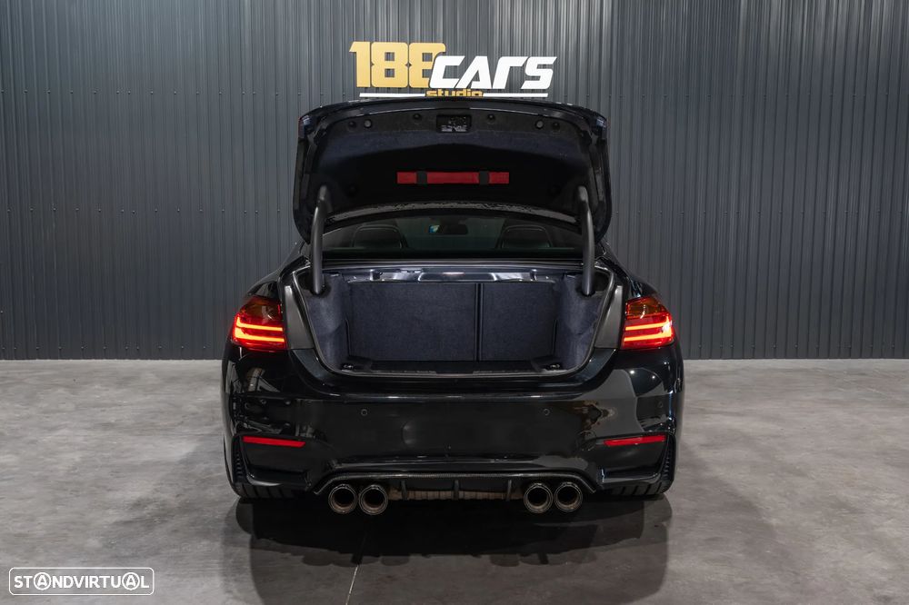 BMW M4 Coupe DKG - 56