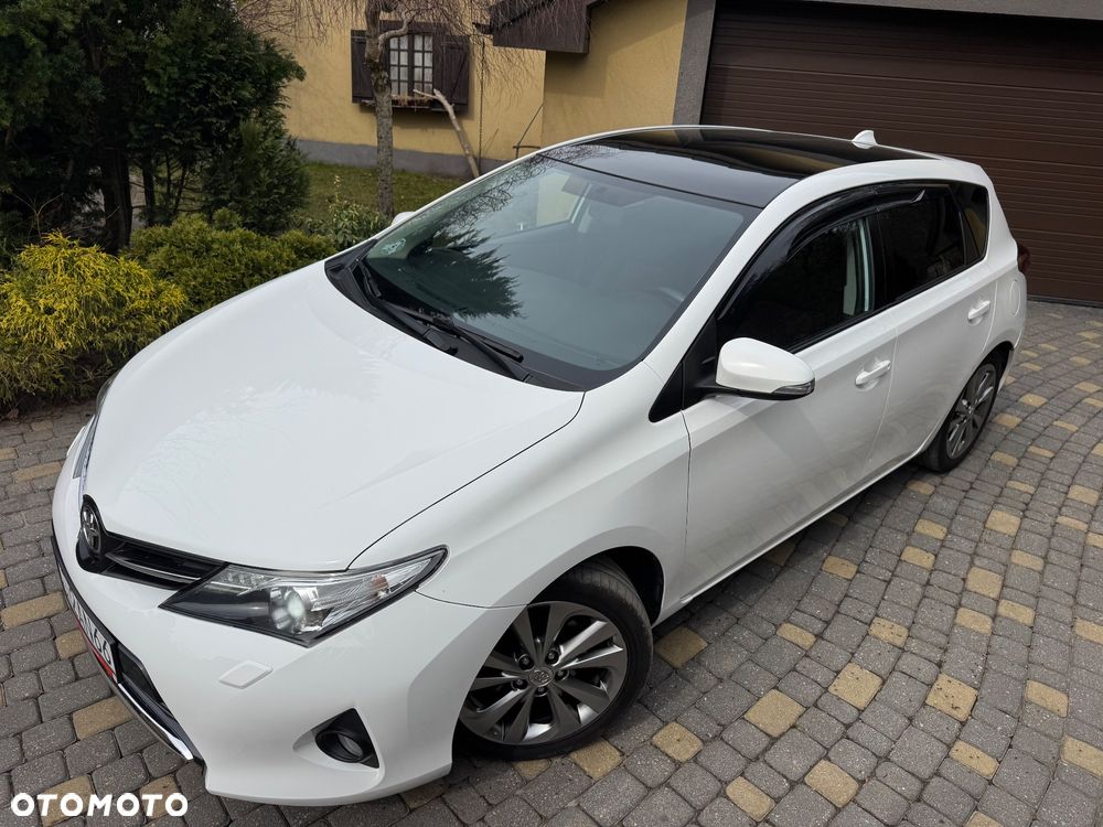 Toyota Auris 2.0 D-4D Prestige - 11