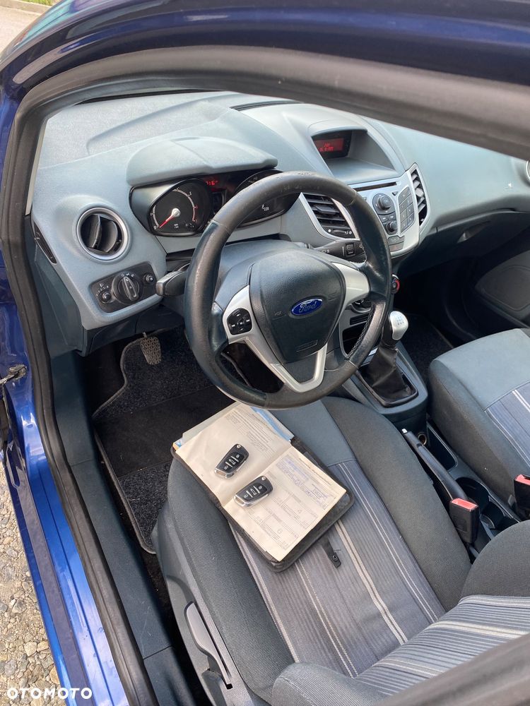 Ford Fiesta - 5