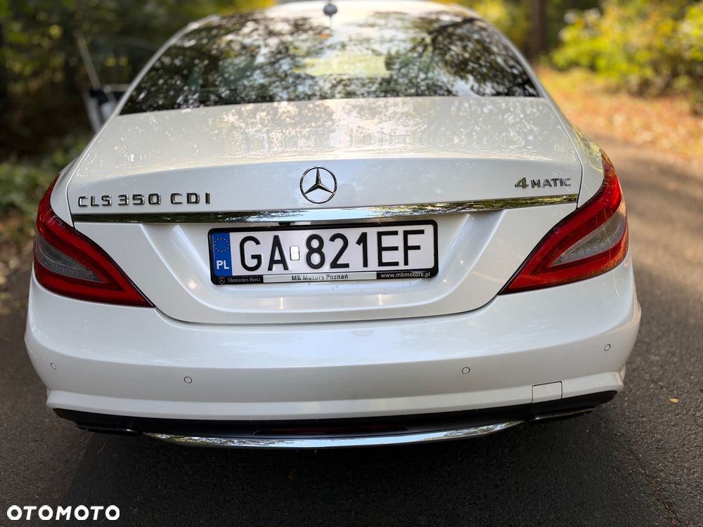 Mercedes-Benz CLS - 13