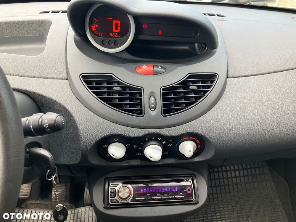 Renault Twingo 1.2 LEV 16V 75 Yahoo - 13
