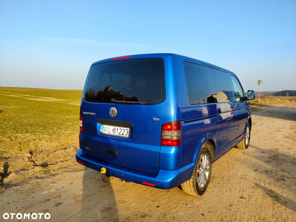 Volkswagen Transporter - 4