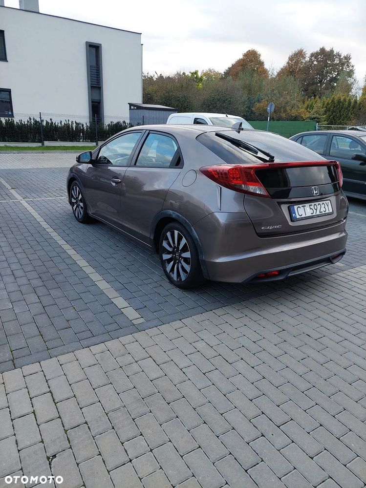 Honda Civic - 10