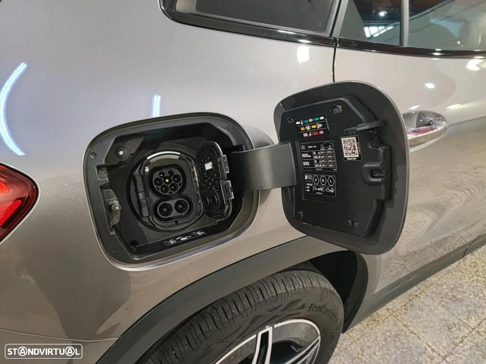 Mercedes-Benz EQA 250 AMG Line - 20