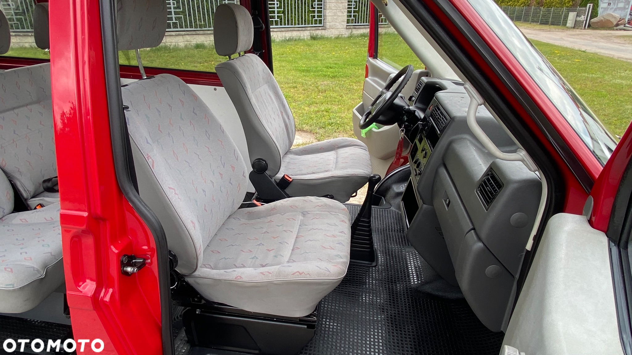 Volkswagen Transporter - 22