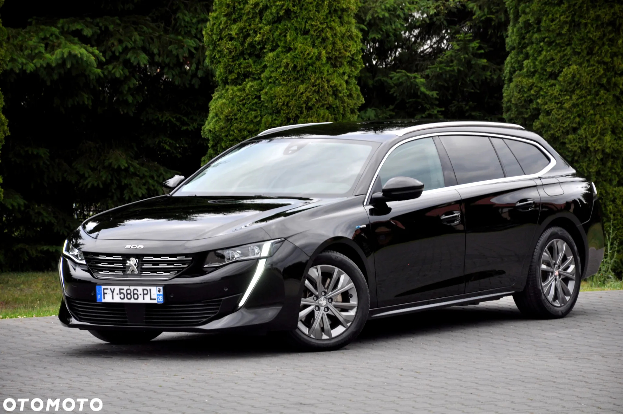 Peugeot 508 SW Plug-In Hybrid 225 e-EAT8 Allure Pack - 2