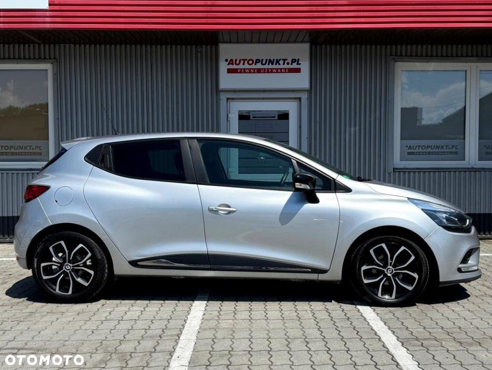 Renault Clio - 6