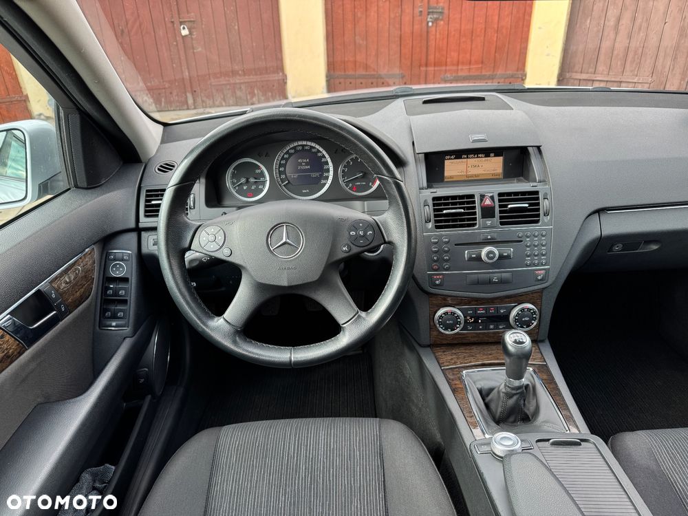 Mercedes-Benz Klasa C 180 Kompressor Elegance - 11